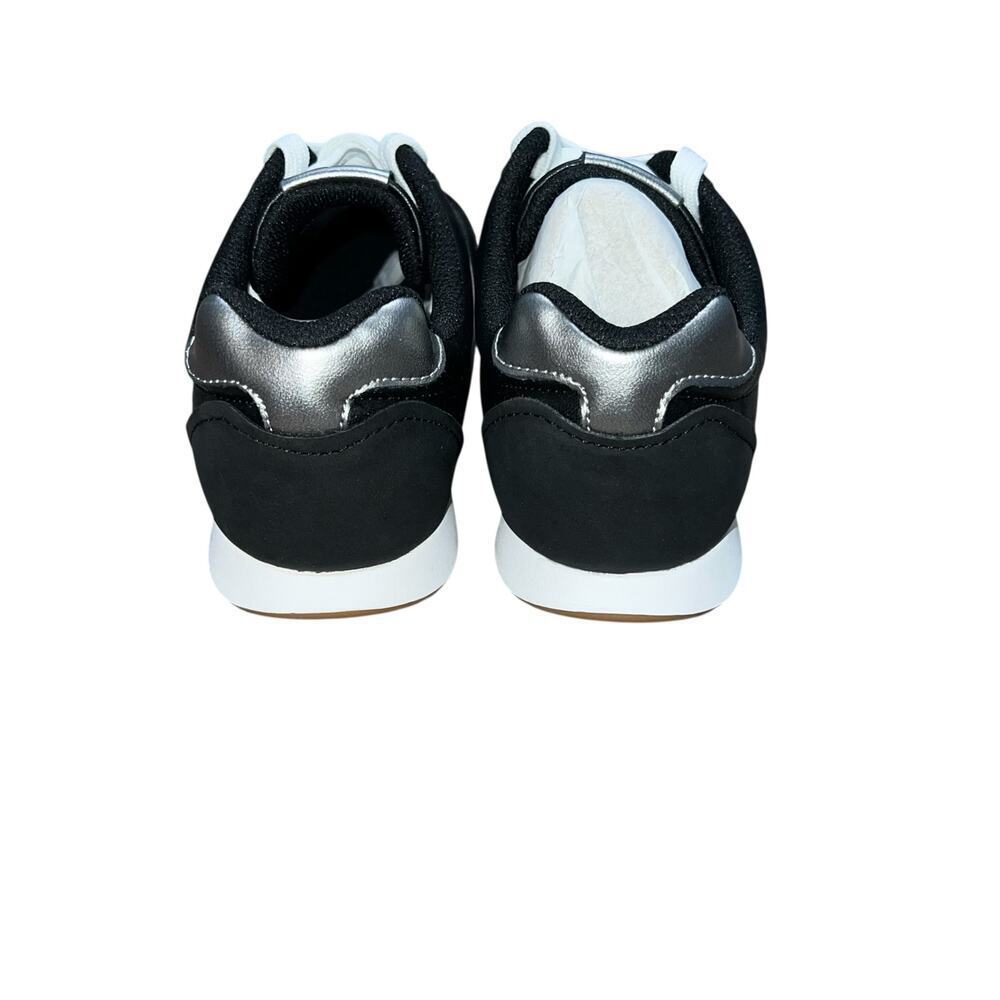 NWT CALVIN KLEIN Women's Harlian Sneaker Size 7M - Picture 6 of 7